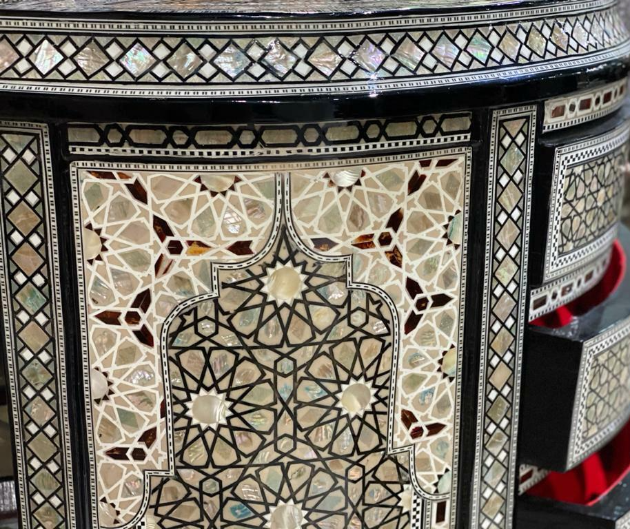 Handmade, Antique Style, Curving Wood Sideboard, Home Decore, Wooden Sideboard