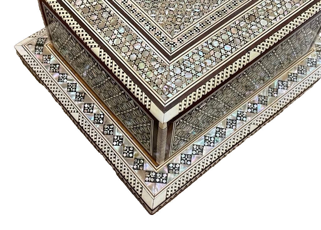 Handmade Antique Wood Cigarette Box Carved Mother Of Pearl Inlay (40 Cigarettes)