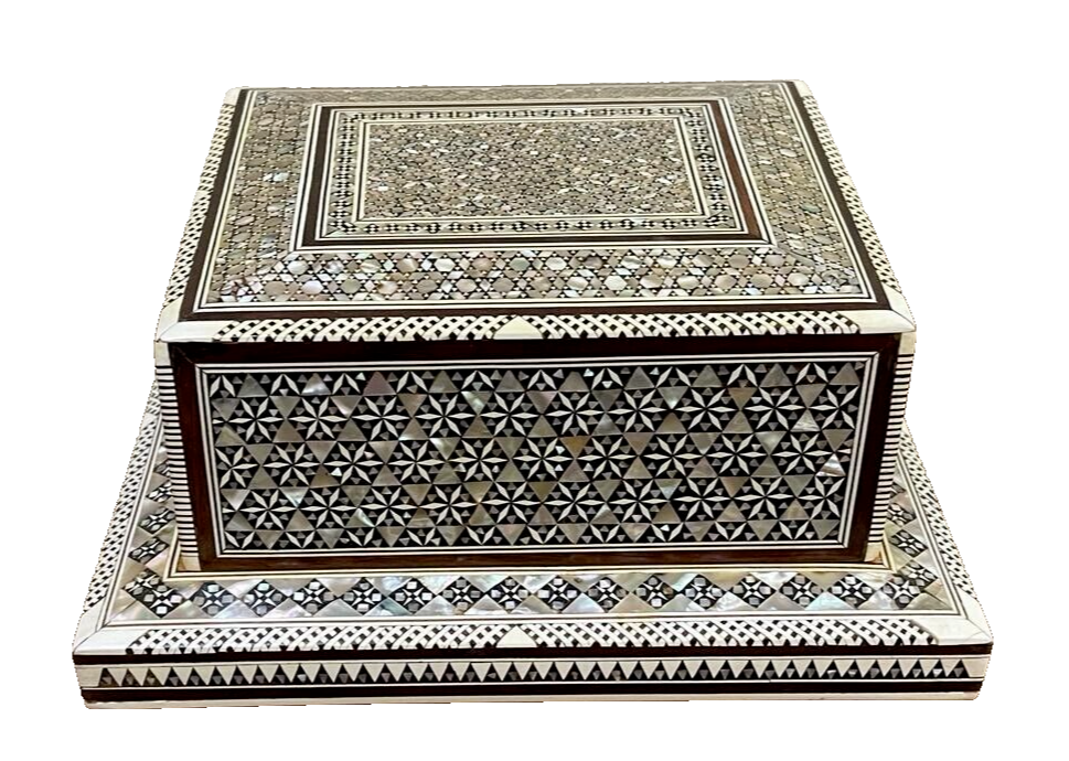 Handmade Antique Wood Cigarette Box Carved Mother Of Pearl Inlay (40 Cigarettes)