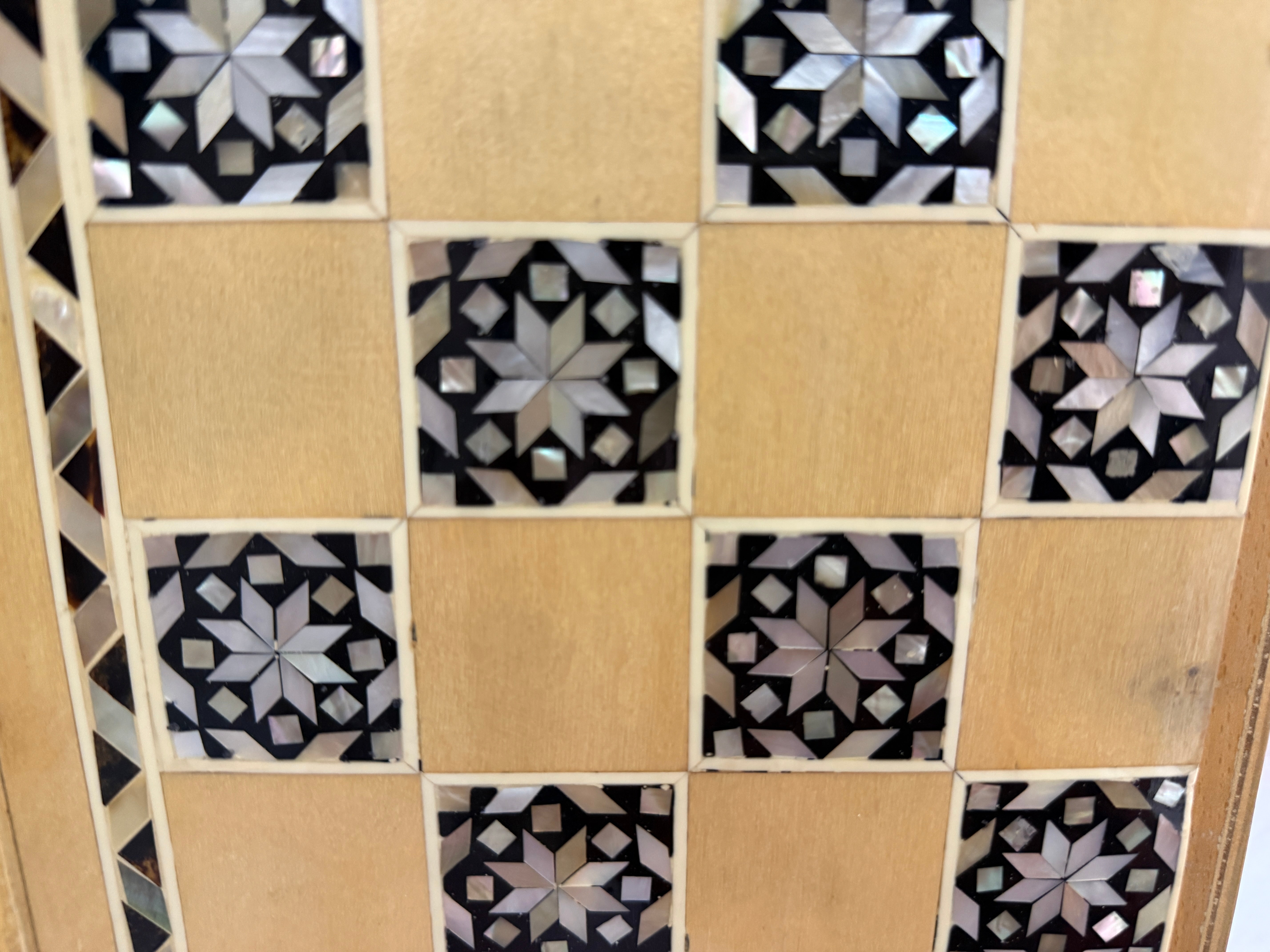 Luxury Handmade Mother of Pearl Backgammon & Chess Board | Egyptian Wooden Game Set