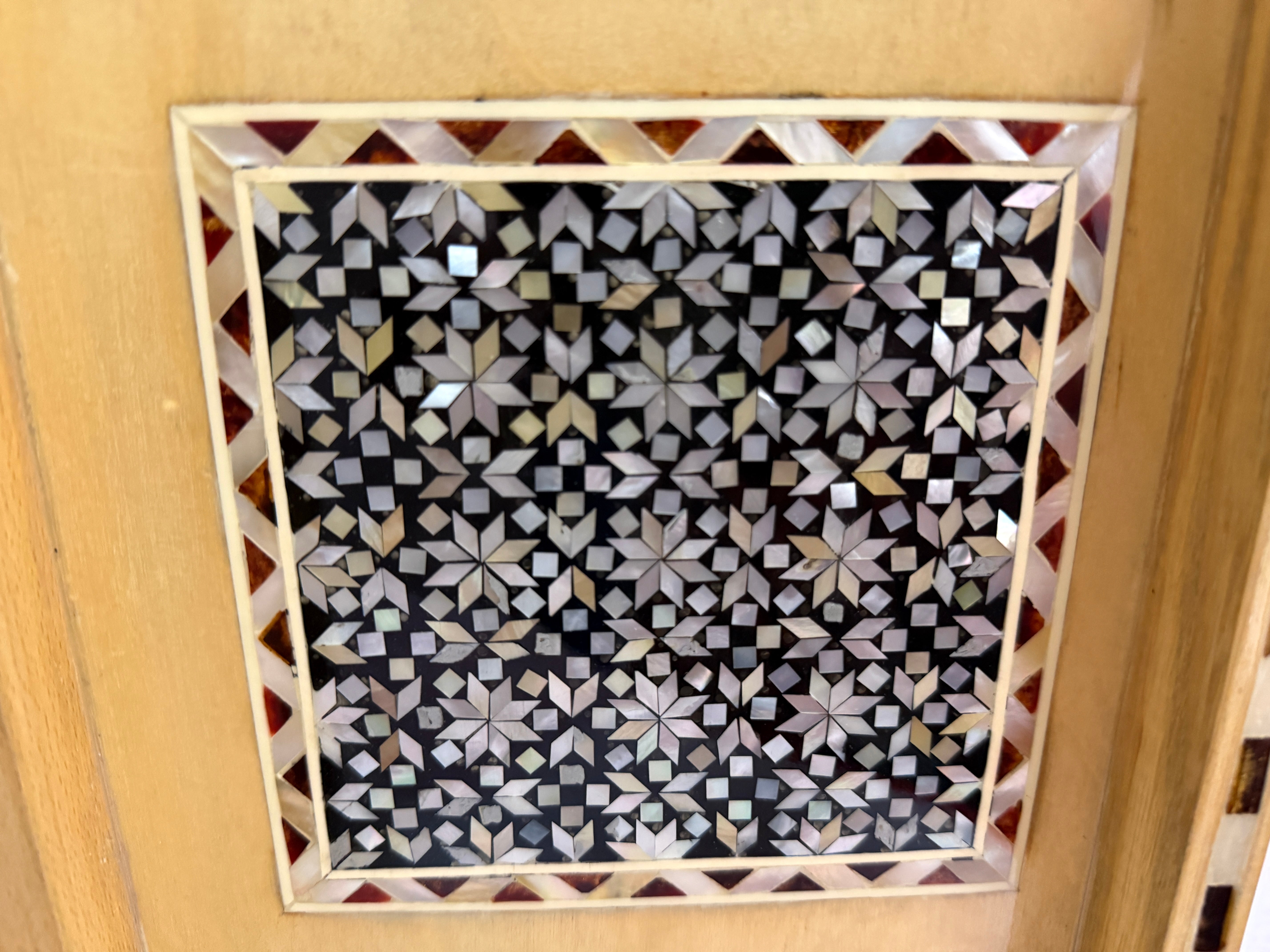 Luxury Handmade Mother of Pearl Backgammon & Chess Board | Egyptian Wooden Game Set