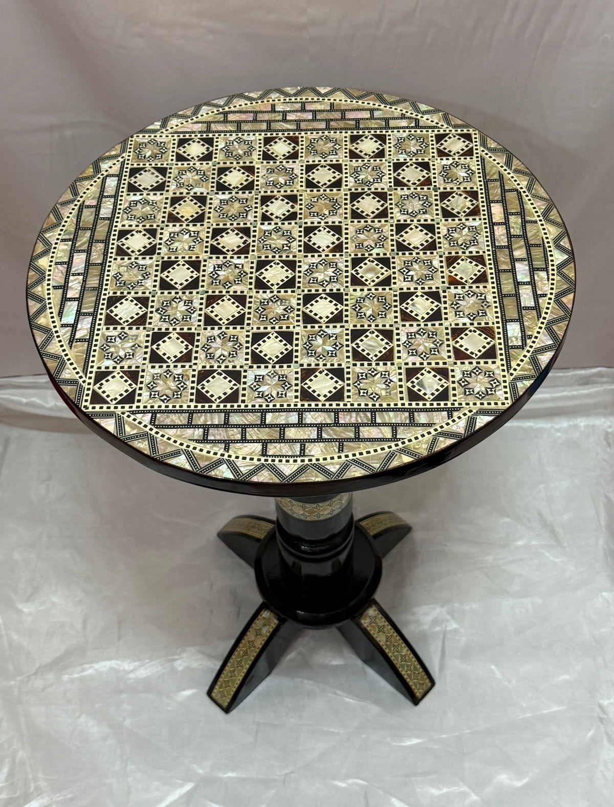 Handmade Egyptian Chess Table with Mother of Pearl Inlay - Laila Hand Made Gifts