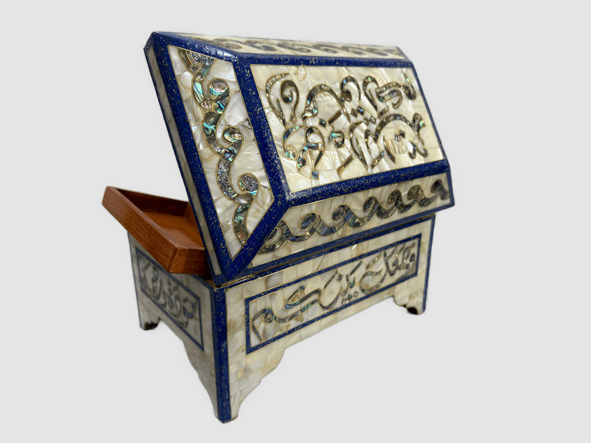 Handmade Mother of Pearl Jewelry Box with Arabic Calligraphy - Laila Hand Made Gifts