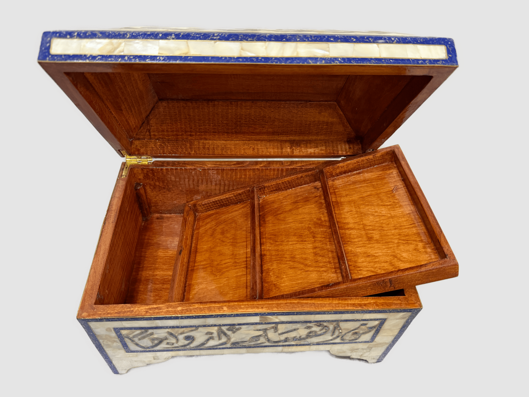 Handmade Mother of Pearl Jewelry Box with Arabic Calligraphy - Laila Hand Made Gifts