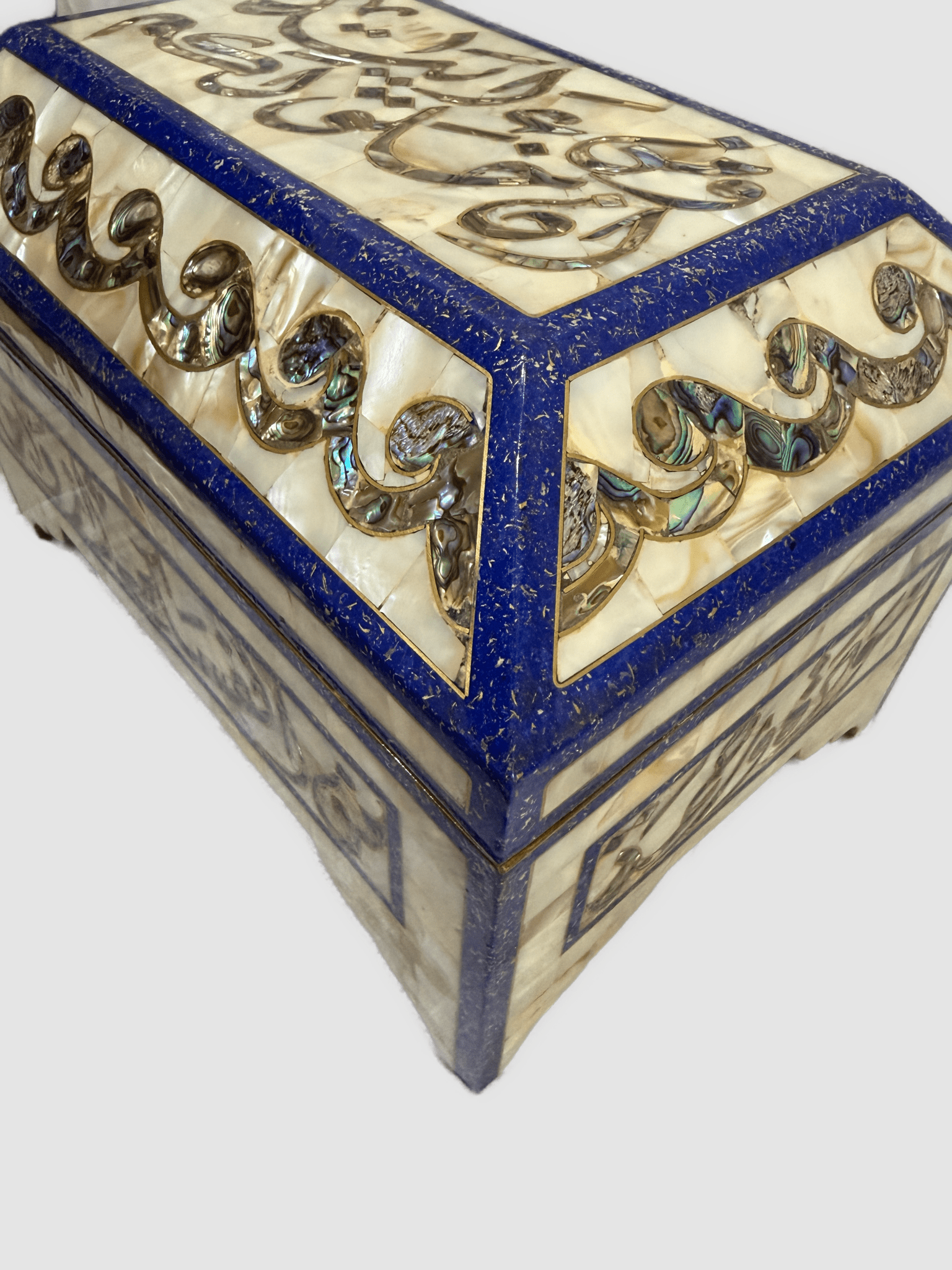 Handmade Mother of Pearl Jewelry Box with Arabic Calligraphy - Laila Hand Made Gifts
